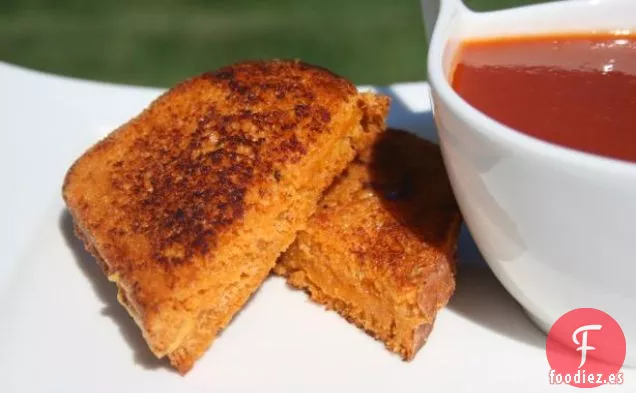 Pescado Rebozado Con Cerveza Y Salsa De Inmersión