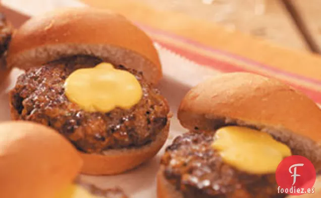 Mini Hamburguesas con Queso para Fiestas