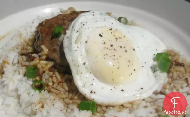 Loco Moco Hawaiano (Desayuno Abundante)