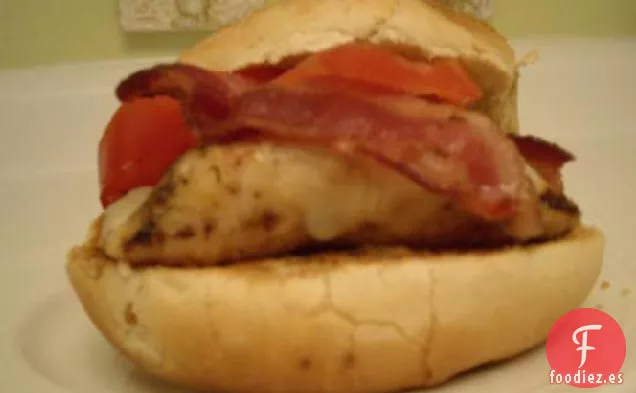 Hamburguesa de Pollo y Tocino a la Parrilla