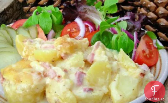 Tartiflette-Queso Derretido Alpino, Tocino y Patatas Gratinadas