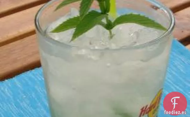Ensalada de Gelatina de Lima, También conocida como'the Green Stuff'