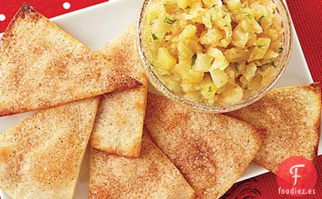 Patatas Fritas de Tortilla de Canela y Azúcar con Salsa de Piña