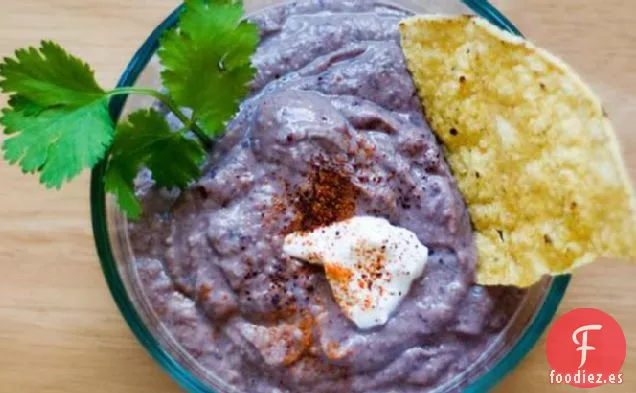 Hummus de Frijoles Negros Cubanos