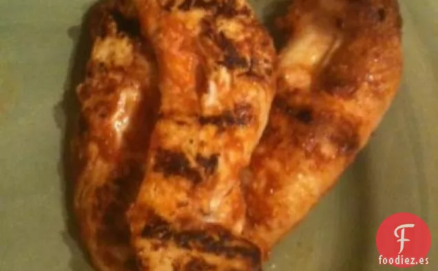 Brochetas de Pollo a La Parrilla con Ajo