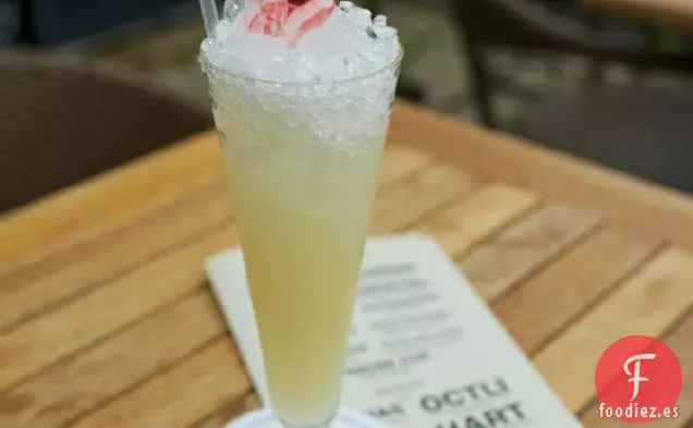 Cóctel de Pastel de Verano de Billy Sunday