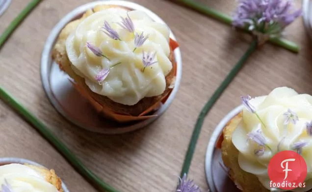 Cupcakes de Flores de Cebollino de Palomitas de Maíz