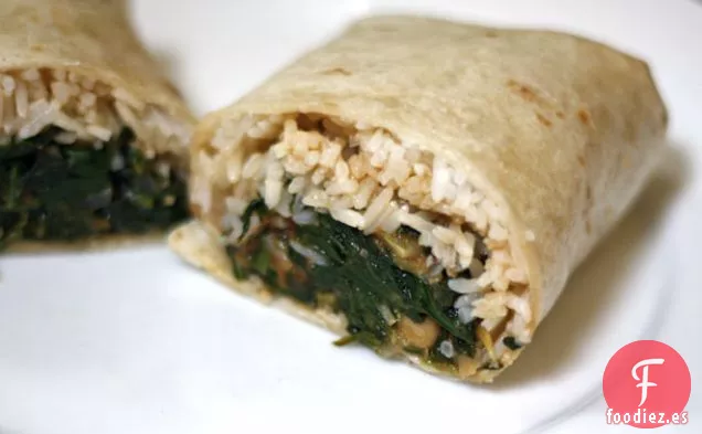 Burrito Indio con Espinacas, Garbanzos y Tomate