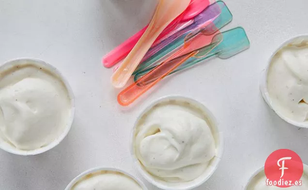 Mousse de Cardamomo y Yogur con Albaricoques