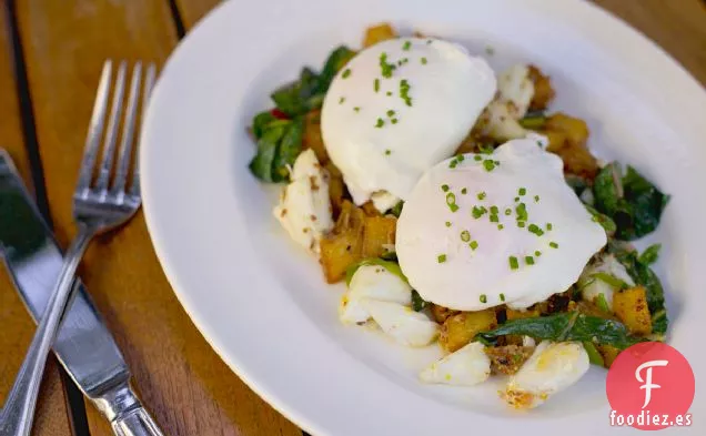 Hachís De Cangrejo Gigante Con Huevos Escalfados