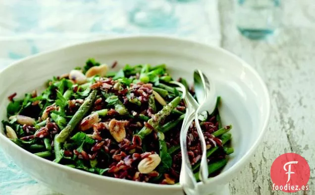 Ensalada de Frijoles Verdes, Arroz Rojo y Almendras del Libro de Cocina del Mercado Francés