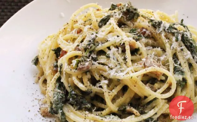 Sartén Spaghetti alla Carbonara con col rizada