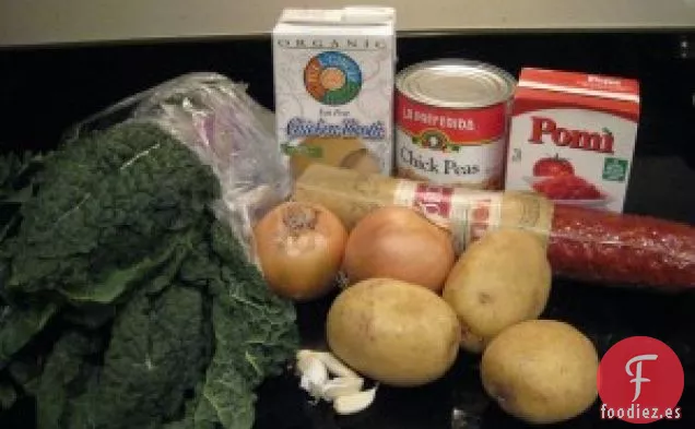 Sopa De Chorizo Y Col Rizada