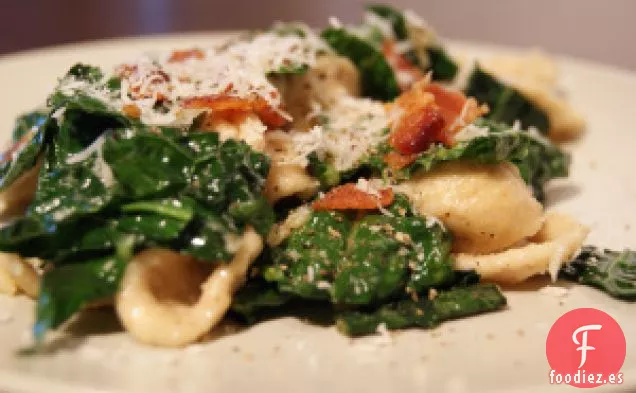 Orechiette Con Col Rizada y Tocino