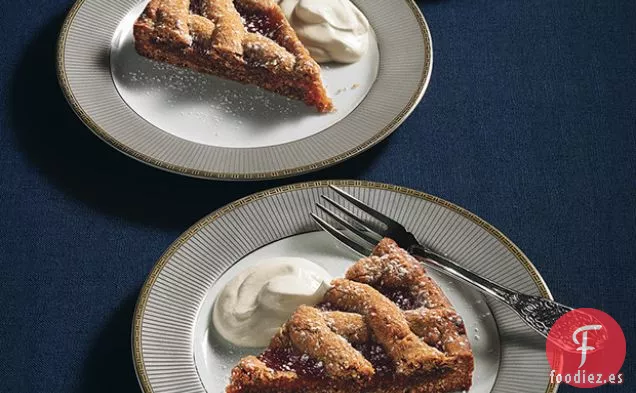 Linzertorte de Albaricoque con Crema Batida de Quark