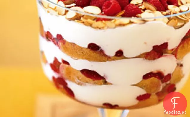 Hojaldre de Frambuesa, Chocolate Blanco y Almendras