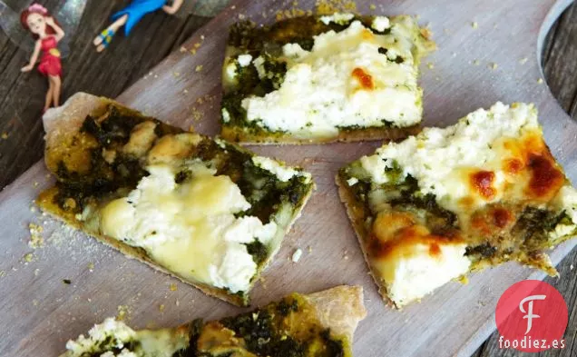 Semana de Verduras de Invierno: Pizza de Pesto de Col Rizada