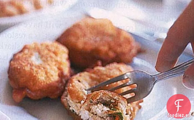 Buñuelos de Calabacín, Queso y Hierbas