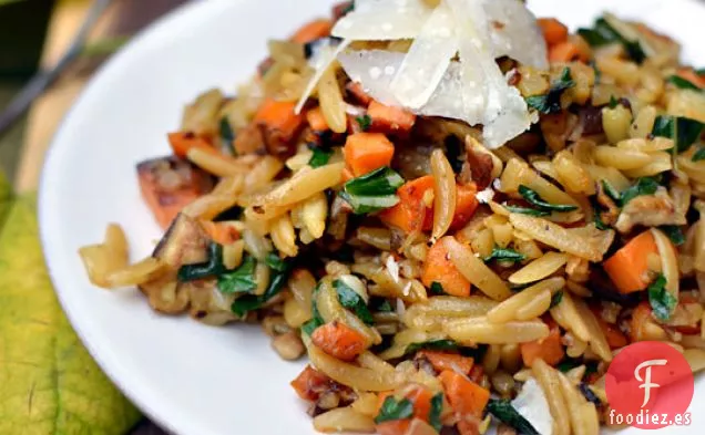 Orzo Caramelizado Con Verduras De Otoño y Jengibre