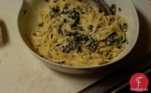 Tagliatelle Con Col Rizada Estofada Y Ricotta