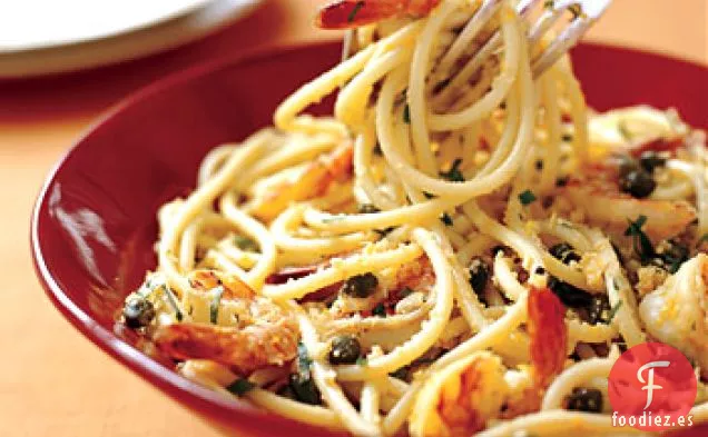 Perciatelli con Pan Rallado de Camarones y Ajo
