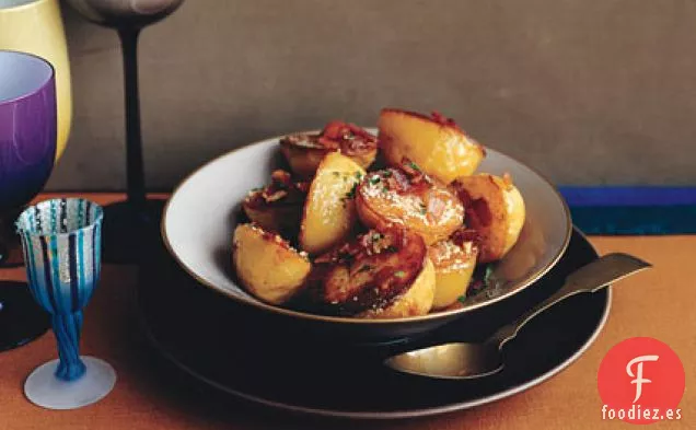 Patatas Asadas con Tocino, Queso y Perejil