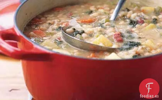 Sopa de Frijoles Blancos