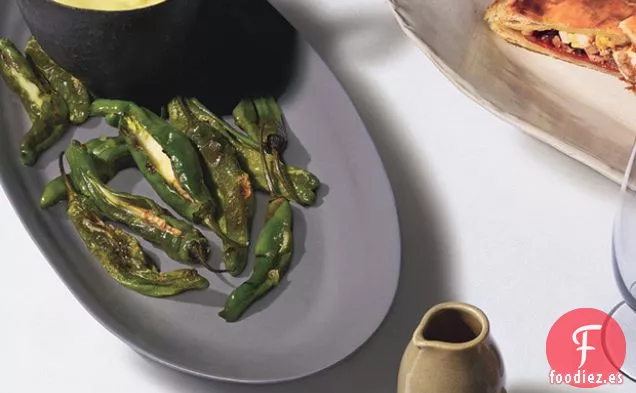 Pimientos de Padrón Rellenos de Queso Tetilla