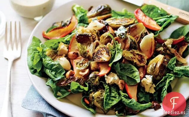 Col de Bruselas Asada y Ensalada de Manzana
