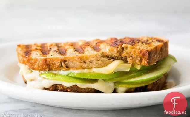 Panini de Mermelada de Gruyere, Manzana e Higos