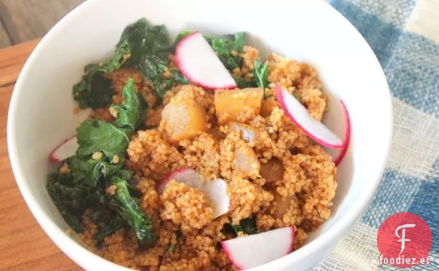 Cuscús de Harissa con Pera, Col Rizada y Limón