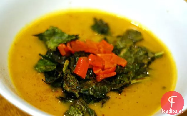 Sopa de Calabaza Asada, Col Rizada y Limón