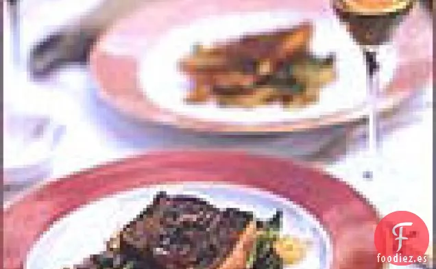 Salmón Envuelto en Panceta con Mantequilla de Vino Tinto