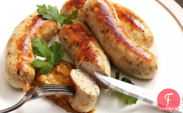 Salchicha de Pavo (Salchicha Blanca al Estilo Alemán Con Limón, Nuez Moscada y Perejil)