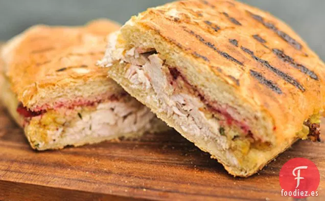 Panini Sobrante de Acción de Gracias Prensado a la Parrilla