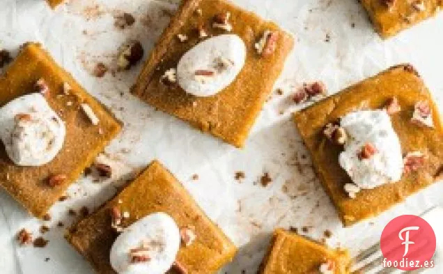 Cuadrados de Pastel de Calabaza Veganos con Corteza de Galleta Graham sin Gluten