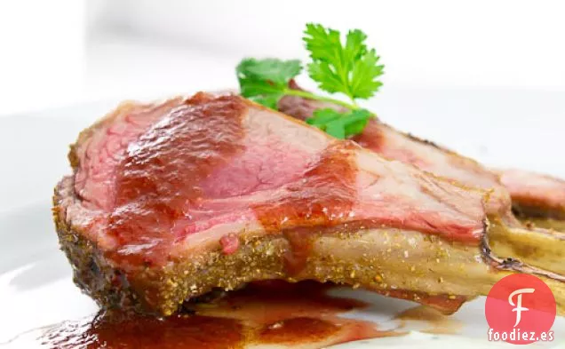 Cordero Con Costra De Comino Y Chutney De Sandía