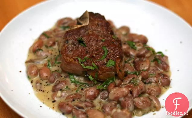 Cena De Esta Noche: Chuletas De Cordero Con Frijoles Crème Fraîche