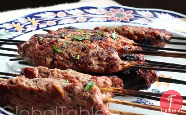 Cordero Azerí Molido a la parrilla (lyulya Kabob)