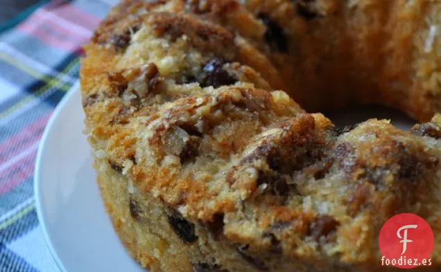 Tarta de Ron con Dátiles y Nueces y Coco