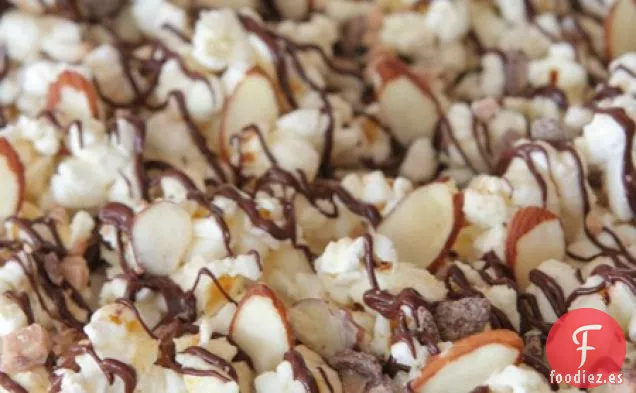 Palomitas de Maíz Doble de Chocolate con Caramelo de Almendras
