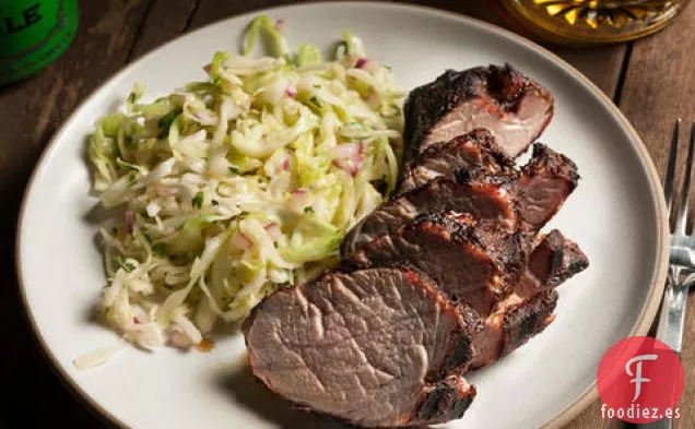 Lomo de Cerdo A La Parrilla Frotado con Cacao Y Chile