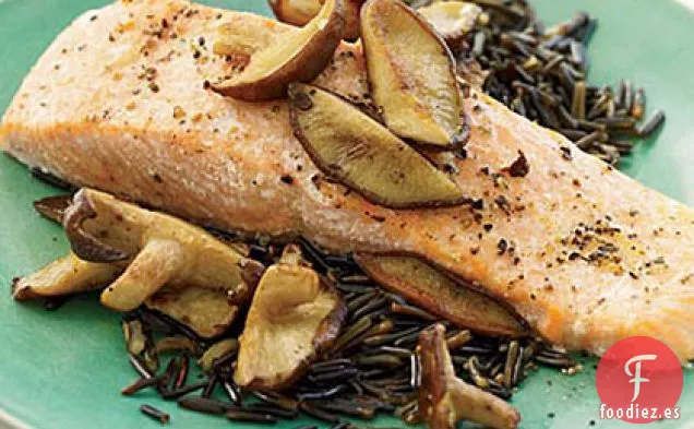 Salmón con Shiitake y Salsa de Vino Tinto