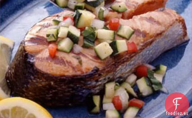 Salmón A La Parrilla Con Salsa De Calabacín