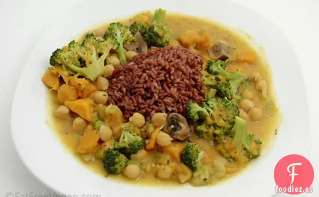 Curry de Verduras al Estilo Tailandés