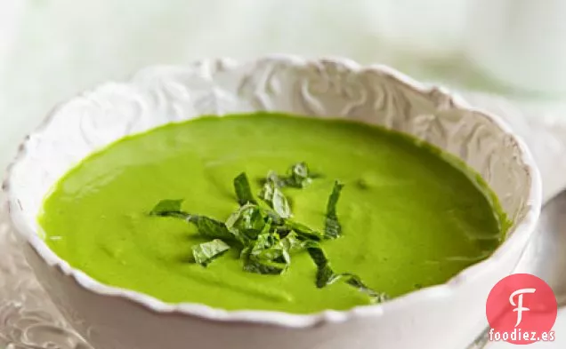 Sopa de Espinacas y Guisantes Crudos a la Menta