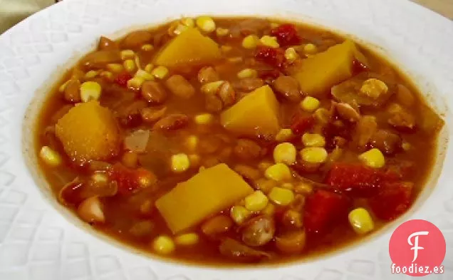 Estofado Picante de Calabaza de Invierno con Frijoles Pintos y Maíz