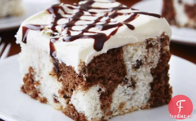 Pastel de Mármol con Chispas de Chocolate