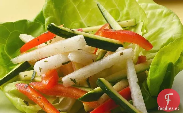 Ensalada de Jícama, Calabacín y Pimiento Rojo