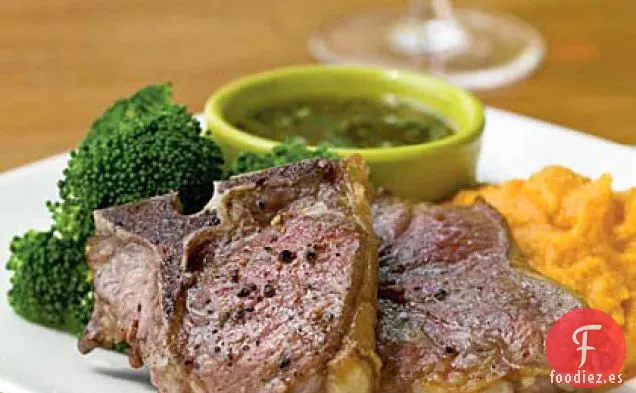 Chuletas de Cordero con Salsa de Higos y Menta
